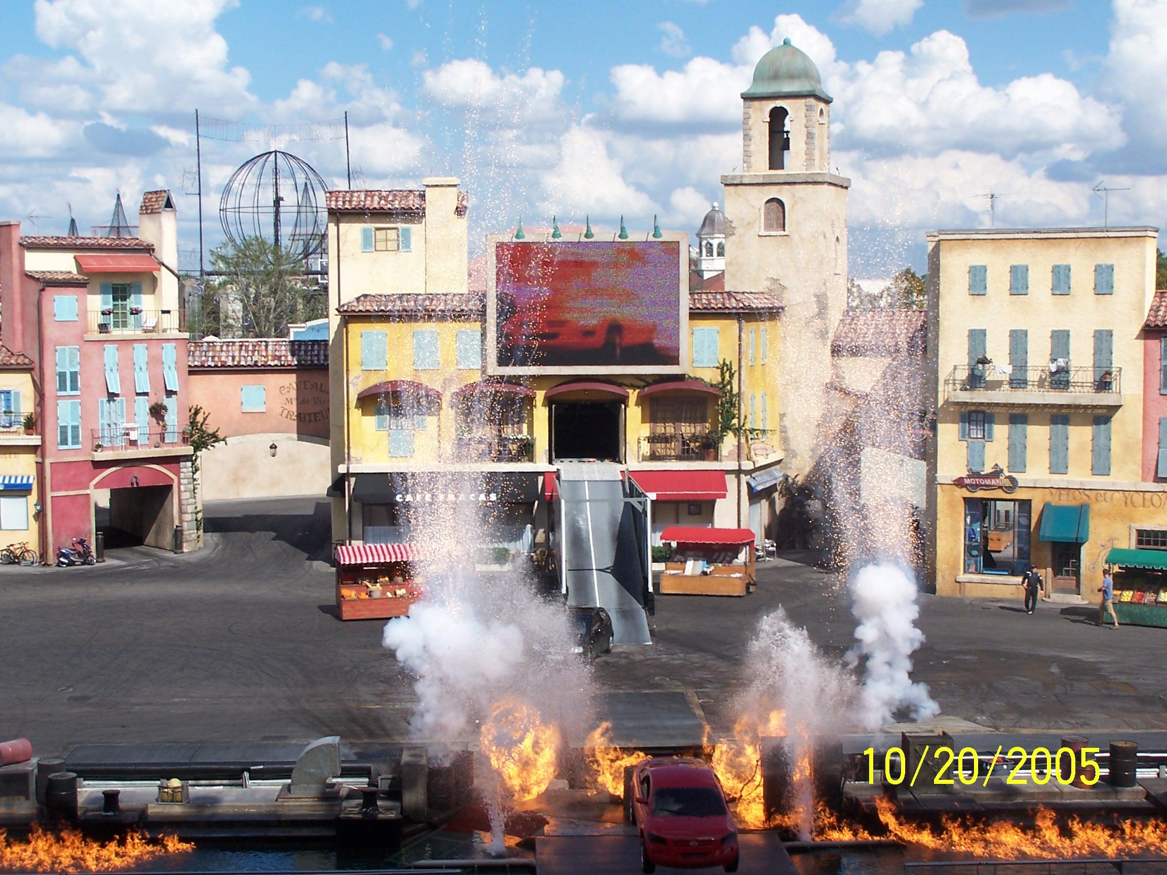 Lights, Motors, Cars Stuntshow at Disney Studio's